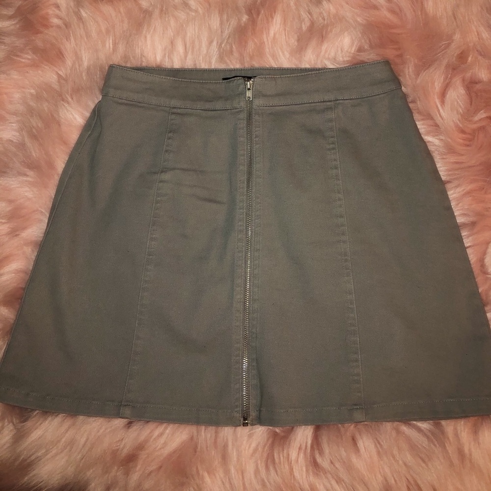 Gray high rise skirt